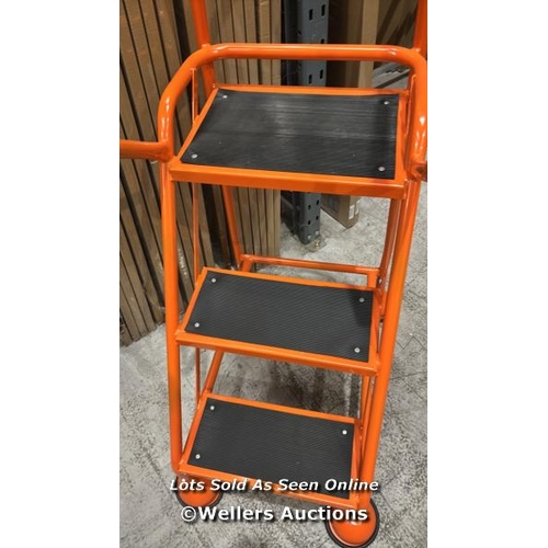 9056 - RRP: 370 - MOBILE WAREHOUSE STEP LADDERS WITH RIBBED RUBBER STEPS AND DOMED FEET / MINIMAL IF ANY SI... 