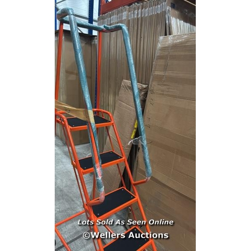 9077 - RRP: 435 - MOBILE WAREHOUSE STEP LADDERS WITH RIBBED RUBBER STEPS AND DOMED FEET / MINIMAL IF ANY SI... 