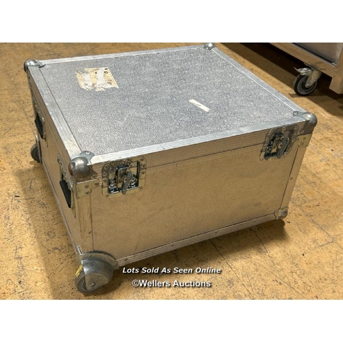 56 - Flight case on wheels, foam insterts, 64cm (h) x 56cm (w) x 37.5cm (d) / Buyer will be responsible f... 