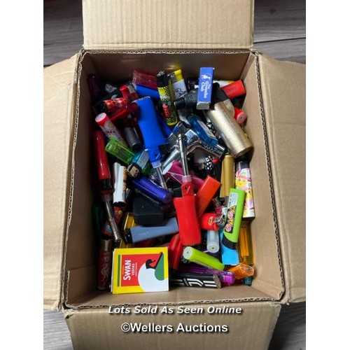 7467 - BOX OF PRE OWNED LIGHTERS  / T5