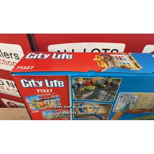 8108 - PLAYMOBIL 71327 CITY LIFE LARGE SCHOOL / NEW & SEALED / RRP: 109.99 / G6