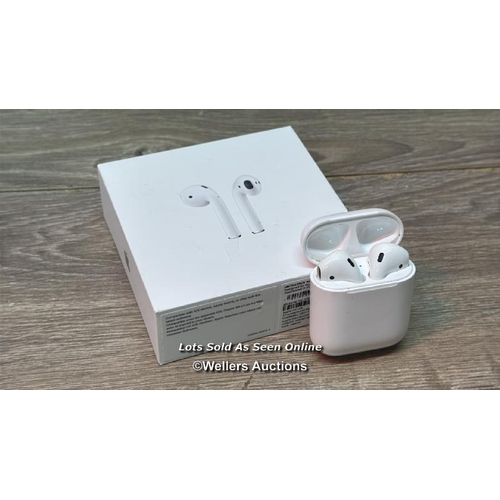 8966 - APPLE AIRPODS / 2ND GEN / WITH CHARGING CASE / MV7N2ZMA / MINIMAL SIGNS OF USE / POWERS UP / CONNECT... 