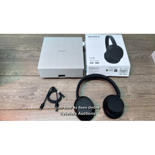 8987 - SONY WHCH720NB NOISE CANCELLING OVEREAR HEADPHONES / MINIMAL IF ANY SIGNS OF USE / POWERS UP / CONNE... 