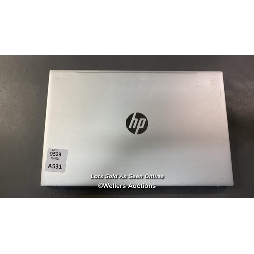 9529 - HP PAVILLION 15-EH2XXX / 8GB RAM / RYZEN 5 5625U@2.30GHZ / 512GB / WINDOWS 11 / SN: 5CD2242DPG - SIL... 