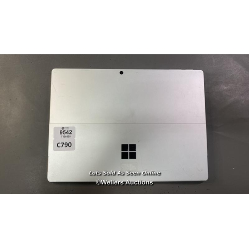 9542 - MICROSOFT SURFACE PRO 9 / 16GB RAM / I5-1245U@2.50GHZ / 256GB / WINDOWS 11 / SN: BK0036323333BF - SI... 