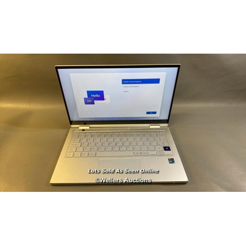 9553 - SAMSUNG 930QCA / 8GB RAM / I5-1135G7@2.40GHZ/256GB / WINDOWS 11 / SN: 4U3L9FNR400056M- SILVER