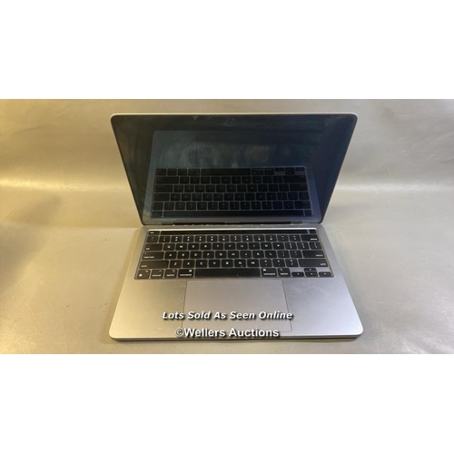 9557 - APPLE MACBOOK PRO 13