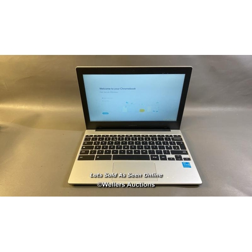 9558 - SAMSUNG CHROMEBOOK  / MODEL XE310XDA / SN: KVCS99YW3007P2R - SILVER