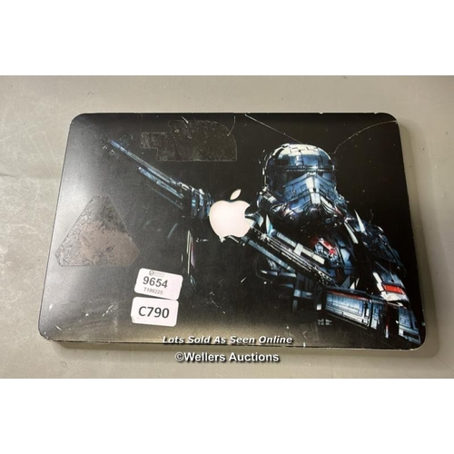 9654 - APPLE MACBOOK PRO 13