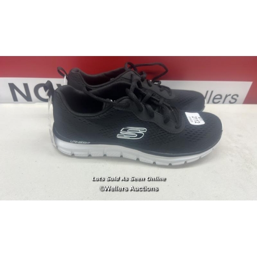 2112 - LADIES NEW SKECHERS LITE WEIGHT TRAINERS / UK 4 / A19