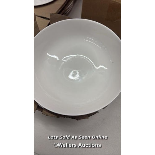 3018 - MIKASA SWIRL PORCELAIN DINNERWARE SET, 24 PIECE / SIGNS OF USE / A13