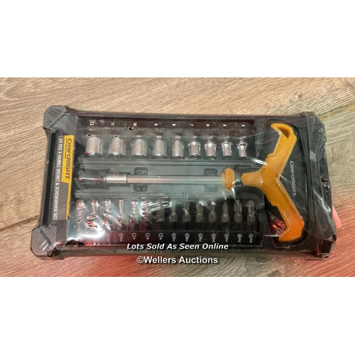 59 - CRAFTRIGHT 24PC T-HANDLE SOCKET & SCREWDRIVER SET / NEW / F31