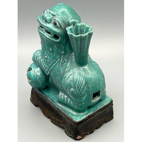 52 - Chinese green glazed Buddhist Lion joss-stick holder, Qing Dynasty, 12cm high / AN17