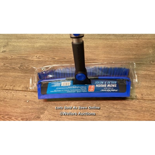 6041 - POLAR XTREME SNOWBRUSH  / APPEARS NEW - SEE IMAGES / P6