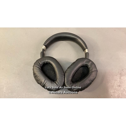 9533 - SENNEHEISER PXC 550 WIRELESS HEAPHONE/ MODEL SCBT5/SN: 0329024336 + CASE + HZP 49 EARPADS   / ADD