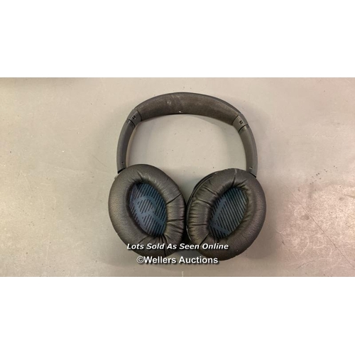 9537 - BOSE SOUND AROUND EAR II HEADPHONE/ MODEL BA2/ SN: 070327Z2011004DAE + CASE