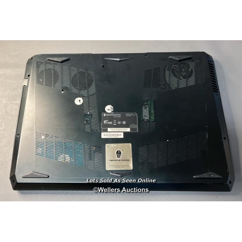 9615 - TERRANS FORCE LAPTOP INTEL CORE I7-7700HQ @2.8GHZ/ 8GB RAM/128GB+1TB HD/ WINDOW 10