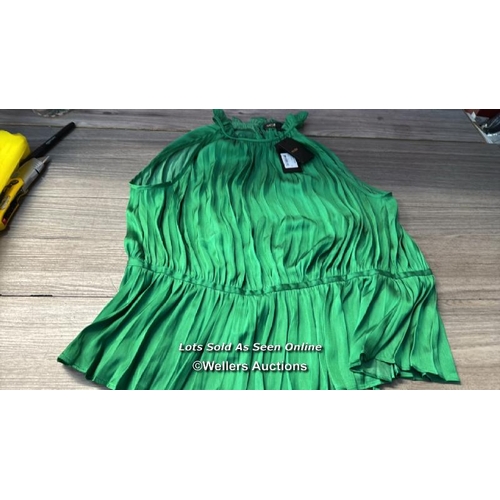 Lot 8032      