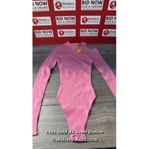 Lot 8044      