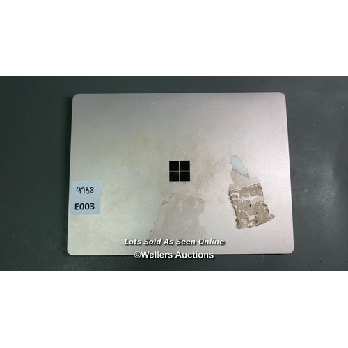 9538 - MICROSOFT SURFACE GO/ 8GB RAM/ I5-1035G1@1.00GHZ/ 128GB HD/ WINDOWS 11/ SN: 022494710366