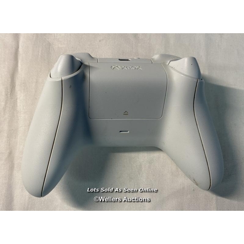 9623 - X-BOX WIRELESS CONTROLLER WHITE