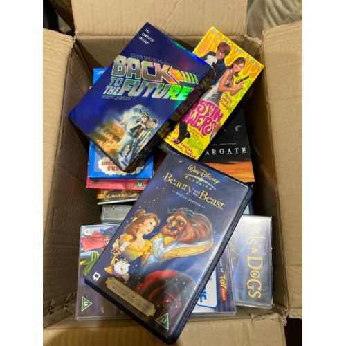 33 - Box of assorted vhs incl. boxsets / Container number:BM000098