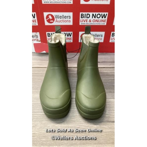 4018 - LADIES NEW WEATHERPROOF MEMORY FOAMED FOOTBED UK SIZE 6 / H8 [282795]