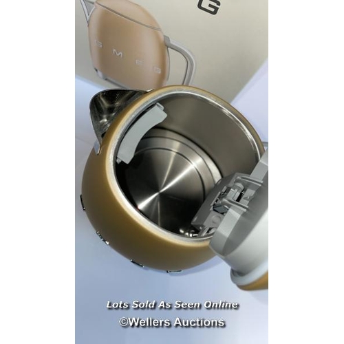 8037 - RRP: 189 - SMEG 50'S STYLE MATTE KETTLE / CHAMPAGNE / APPEARS NEW / G50