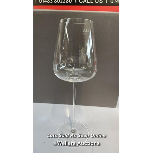 8041 - RRP: 100 - LSA WINE CULTURE WHITE WINE GLASS SET OF 2 / APPEARS NEW / G50