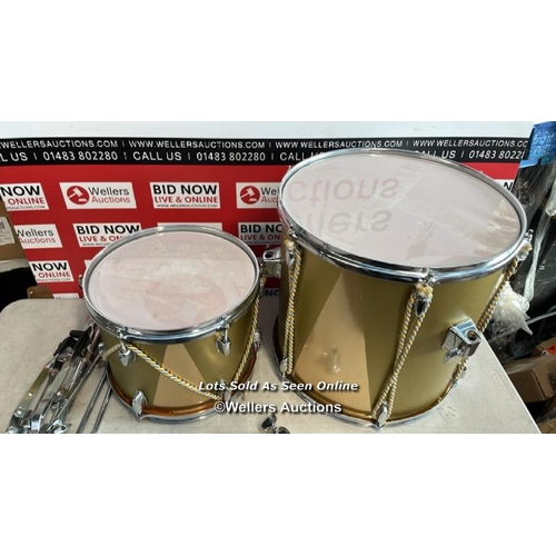 8103 - WORLD DRUM SET / SIGNS OF USE / SEE IMAGES