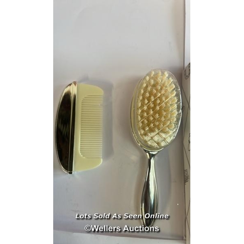 8125 - RRP: �59.95 ENGLISH TROUSSEAU KIDS SILVER PLATED BRUSH & COMB / COMB TEETH SLIGHTLY DAMAGED  / G26