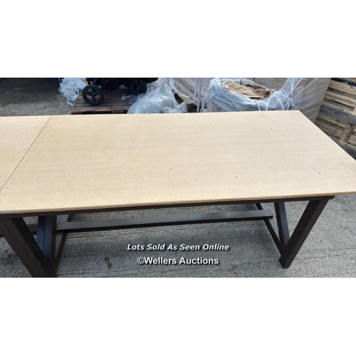 8231 - DIRECTOR MEETING ROOM TABLE / COMES IN TWO PARTS