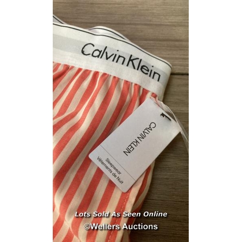 7057 - NEW CALVIN KLEIN SLEEP PANT - MARCHING STRIPE - SIZE MEDIUM - RRP: � 40 - SEE IMAGES / G11