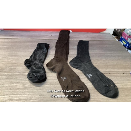 7061 - X3 NEW SOCKS INCL. DORE DORE - MIXED SIZES - SEE IMAGES / G11