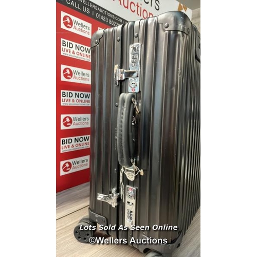 7562 - RIMOWA HARDSHELL SUITCASE / A31