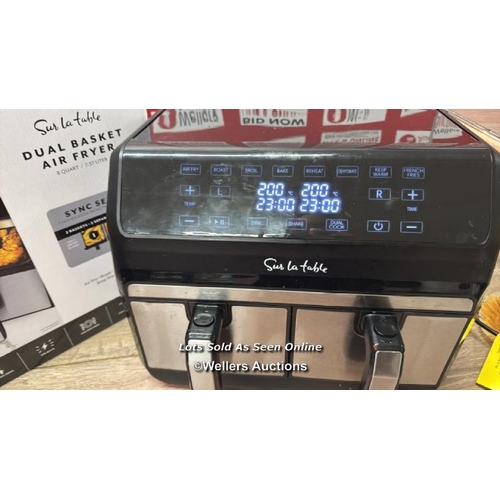 1044 - SUR LA TABLE AIR FRYER WITH X2 3.8L DRAWERS / POWERS UP / SIGNS OF USE / SEE IMAGES / A26