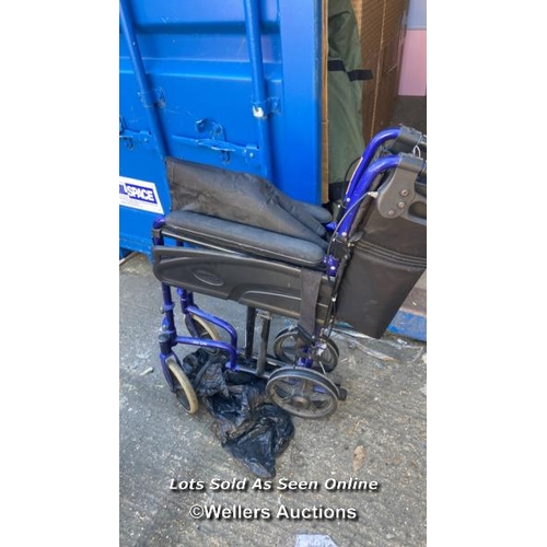 1858 - WHEELCHAIR INVACARE  / YARD