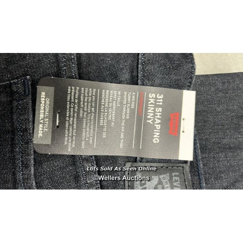 117 - GENTS NEW LEVIS 311 SKINNY SHAPING JEANS / 30X32 / C15 [280830]