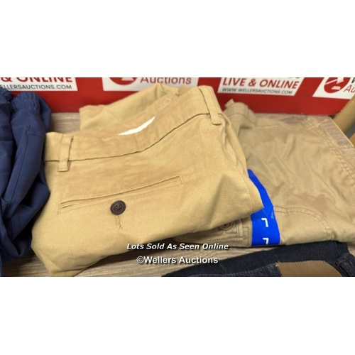 27 - X8 GENTS NEW TROUSERS AND SHORTS INCL. FARAH, URBAN STAR AND MONDETTA - MIXED SIZES - SEE IMAGES / C... 