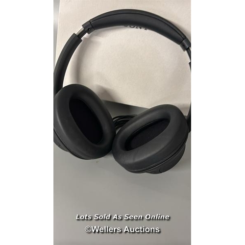 8405 - SONY WHCH720NB NOISE CANCELLING OVEREAR HEADPHONES / POWERS UP, MINIMAL SIGNS OF USE, CONNECTS TO BT... 