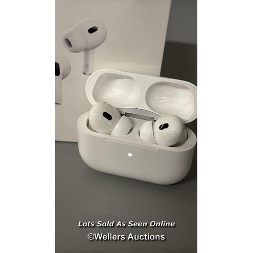 8413 - APPLE AIRPODS PRO (2ND GENERATION)(USB-C), MTJV3ZM/A / POWERS UP, MINIMAL SIGNS OF USE, CONNECTS TO ... 