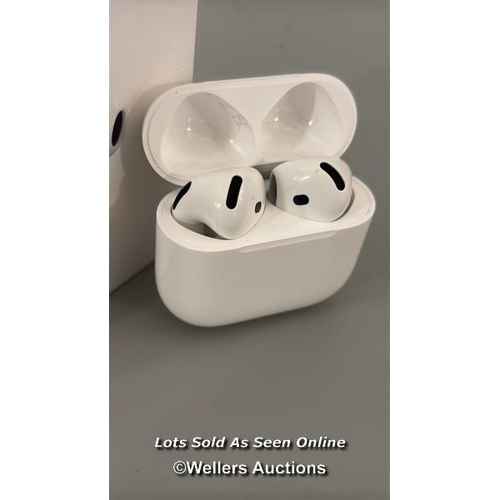 8418 - APPLE AIRPODS 4TH GEN / MXP63ZM/A / POWERS UP, MINIMAL SIGNS OF USE, CONNECTS TO BT, PLAYS MUSIC / F... 