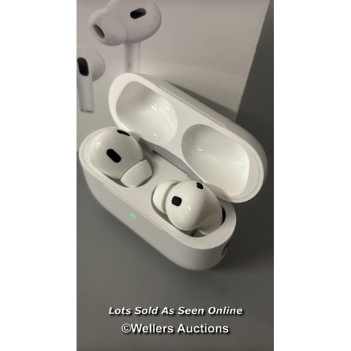 8419 - APPLE AIRPODS PRO (2ND GENERATION)(USB-C), MTJV3ZM/A / POWERS UP, MINIMAL SIGNS OF USE, CONNECTS TO ... 