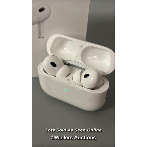 8420 - APPLE AIRPODS PRO (2ND GENERATION)(USB-C), MTJV3ZM/A / POWERS UP, MINIMAL SIGNS OF USE, CONNECTS TO ... 