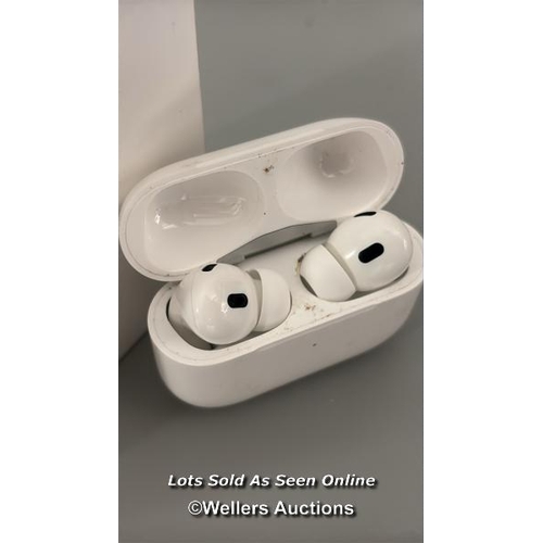 8420 - APPLE AIRPODS PRO (2ND GENERATION)(USB-C), MTJV3ZM/A / POWERS UP, MINIMAL SIGNS OF USE, CONNECTS TO ... 