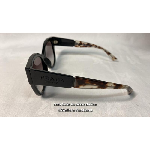 9743 - SUNGLASSES PRADA MILANO / SPR 02W