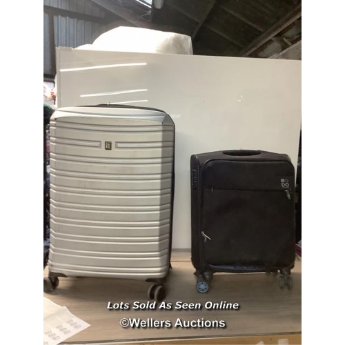 2961 - SUITCASE X2 INCL. IT, BLACK LUGGAGE  / H31