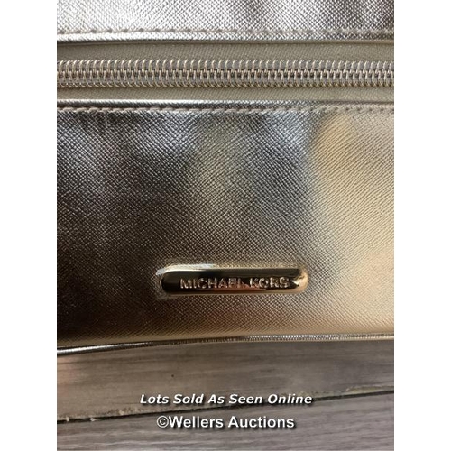 8038 - RRP: 50 - MICHEAL KORS  GOLD COSMETIC BAG / APPEARS NEW