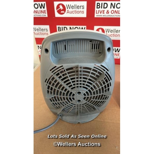 8044 - RRP: 35 - DELONGHI FAN HEATER / SIGNS OF USE / POWERS UP