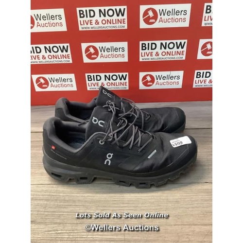 8051 - RRP: 150 - ON RUNNING CLOUDVENTURE WATERPROOF TRAINERS / BLACK / US 12.5 /  SIGNS OF USE